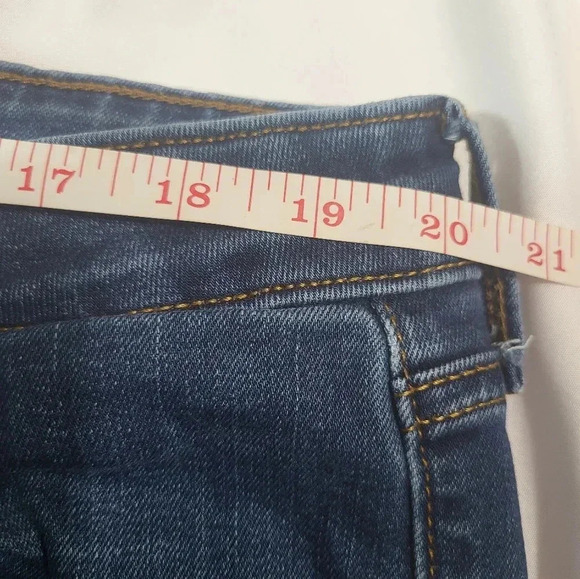 Old Navy Power Slim Straight Leg Jeans. - Picture 9 of 13